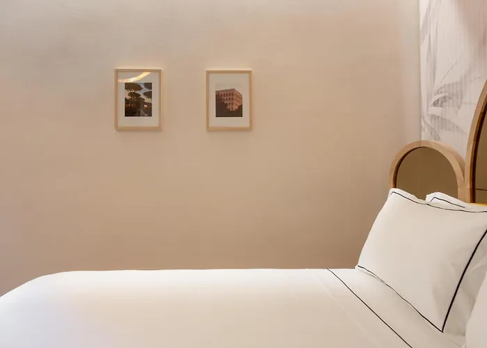 Suli Colosseum Designer Apartment