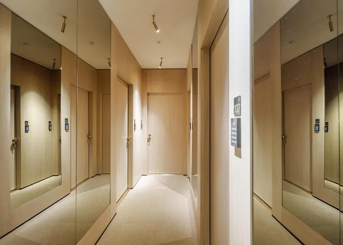 Apartment Suli Colosseum Designer *