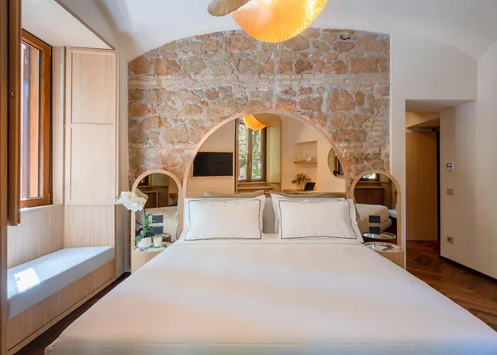 Apartment Suli Colosseum Designer